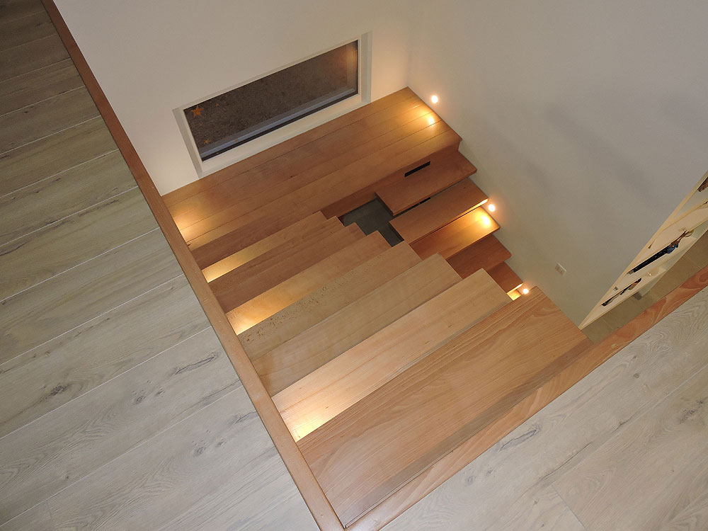 Quelle est la différence entre un escalier traditionnel et un escalier classique ?